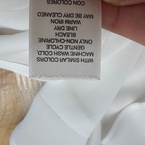 WHBM Ruffle Front Sleeveless Shell Blouse White Size Medium NWT - Picture 13 of 13